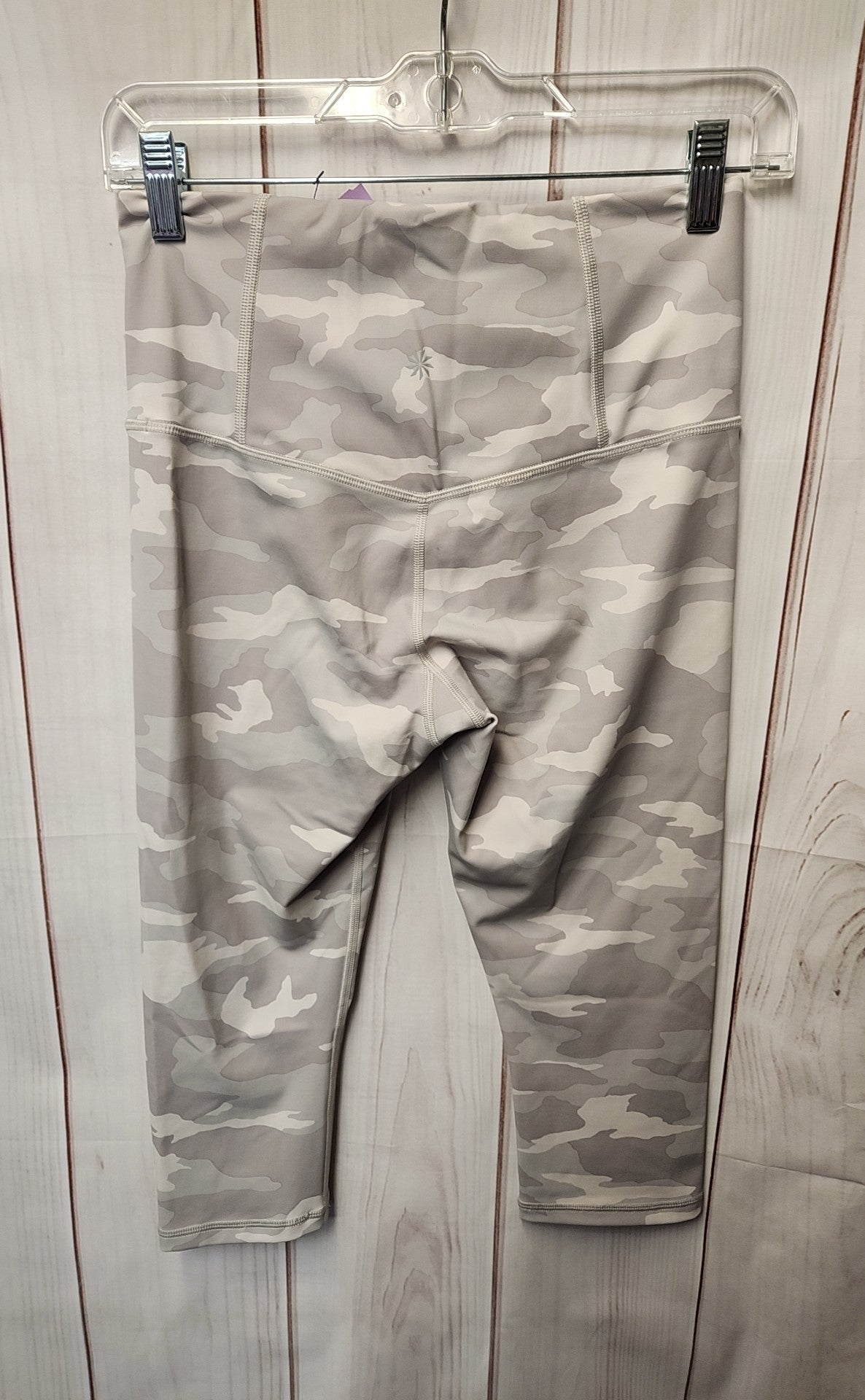 Athleta Women's Size S Beige Camo Active Capris