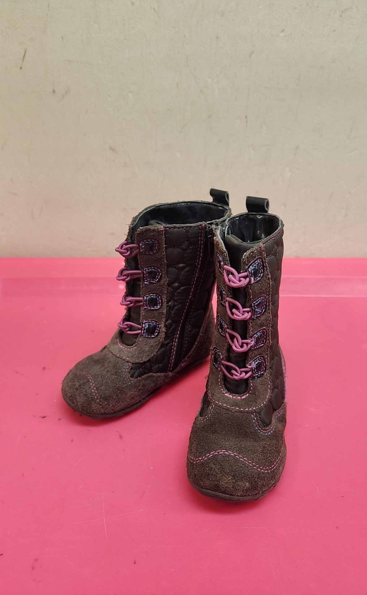 Striderite Girl's Size 6Y Tamara Espresso/Magenta Boots (with box)