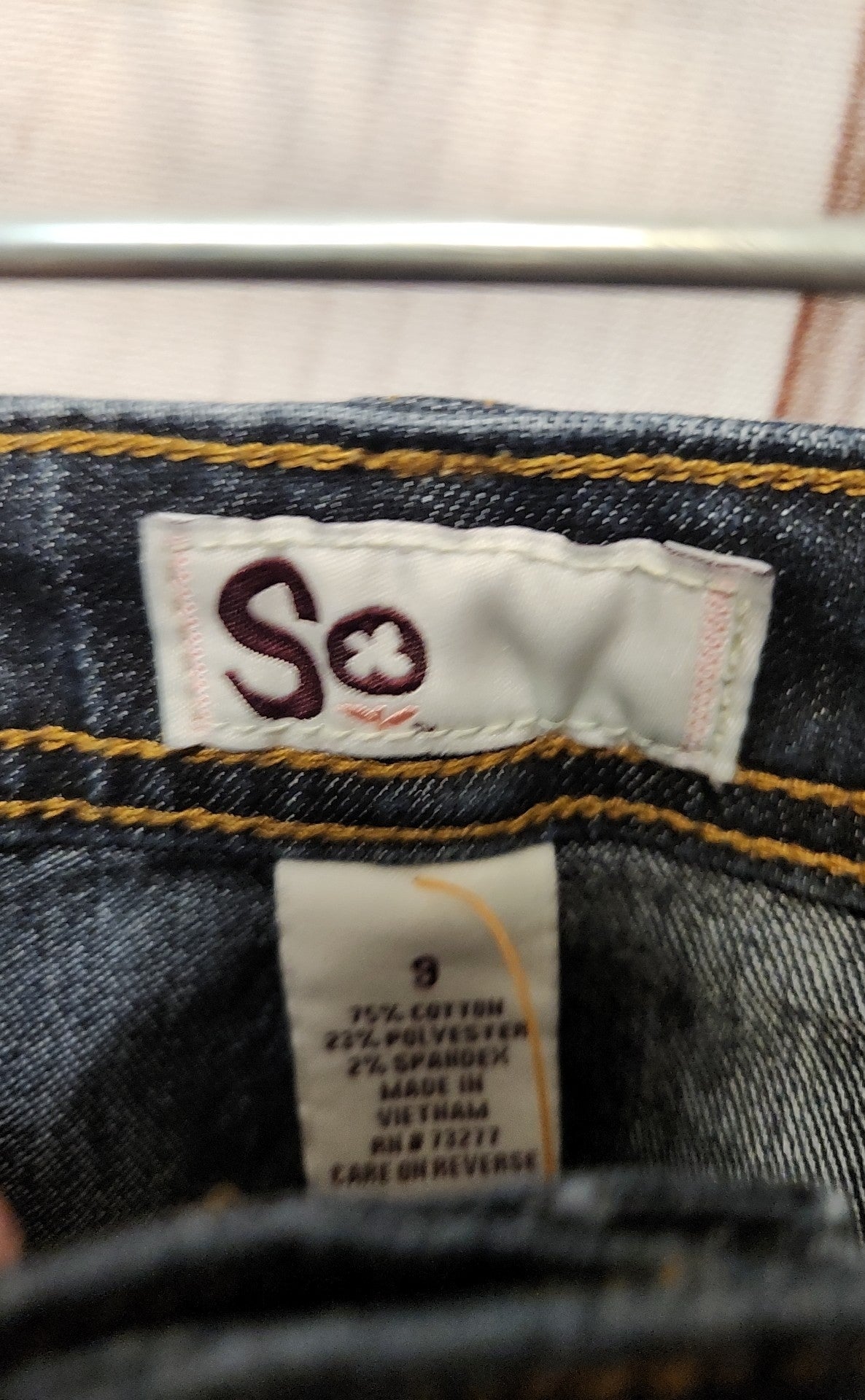 So Women's Size 30 (9-10) Blue Jeans