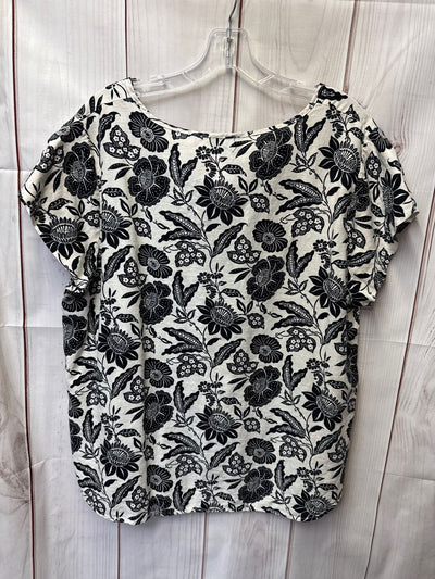 Jones New York Women's Size 1X White & Black Floral Short Sleeve Top