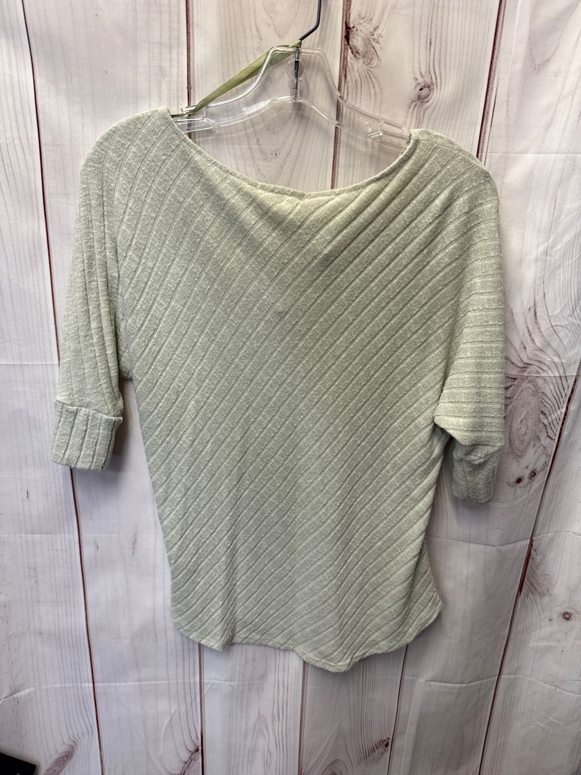 Green Envelope Women's Size S Green Short Sleeve Top