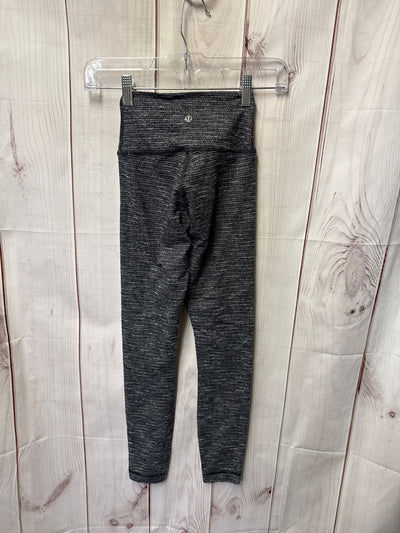 Lululemon Women's Size 2 Gray Active Capris