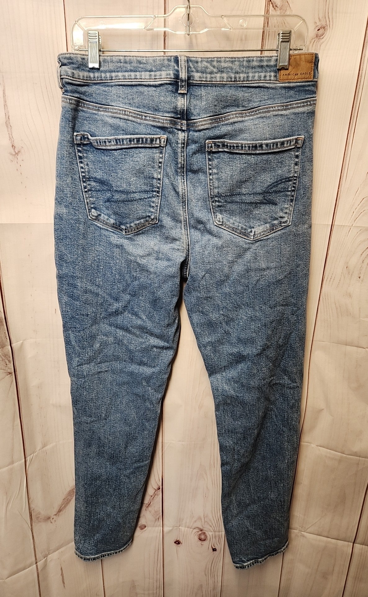 American Eagle Women's Size 12 Long Blue Jeans Mom Jean