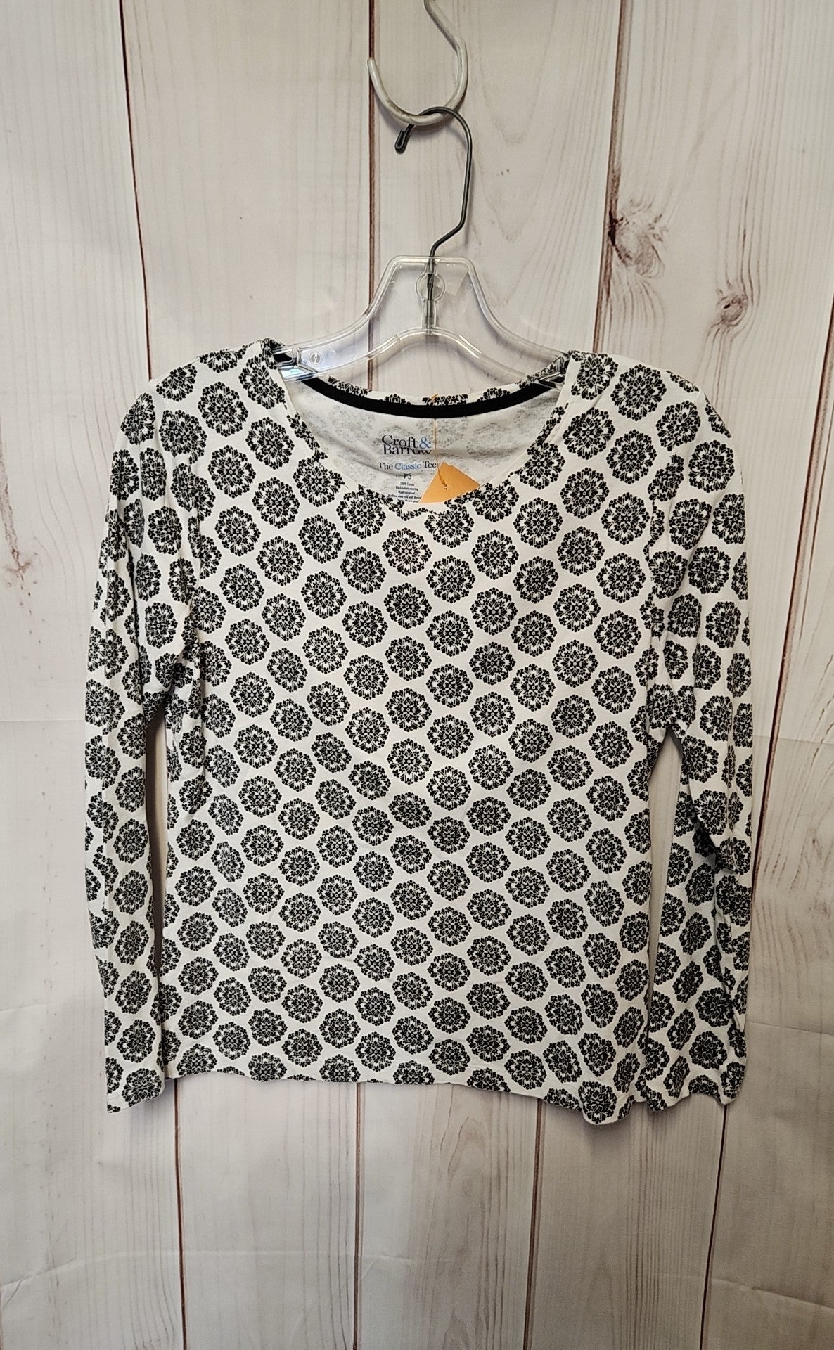 Croft & Barrow Women's Size S Petite White & Black Long Sleeve Top