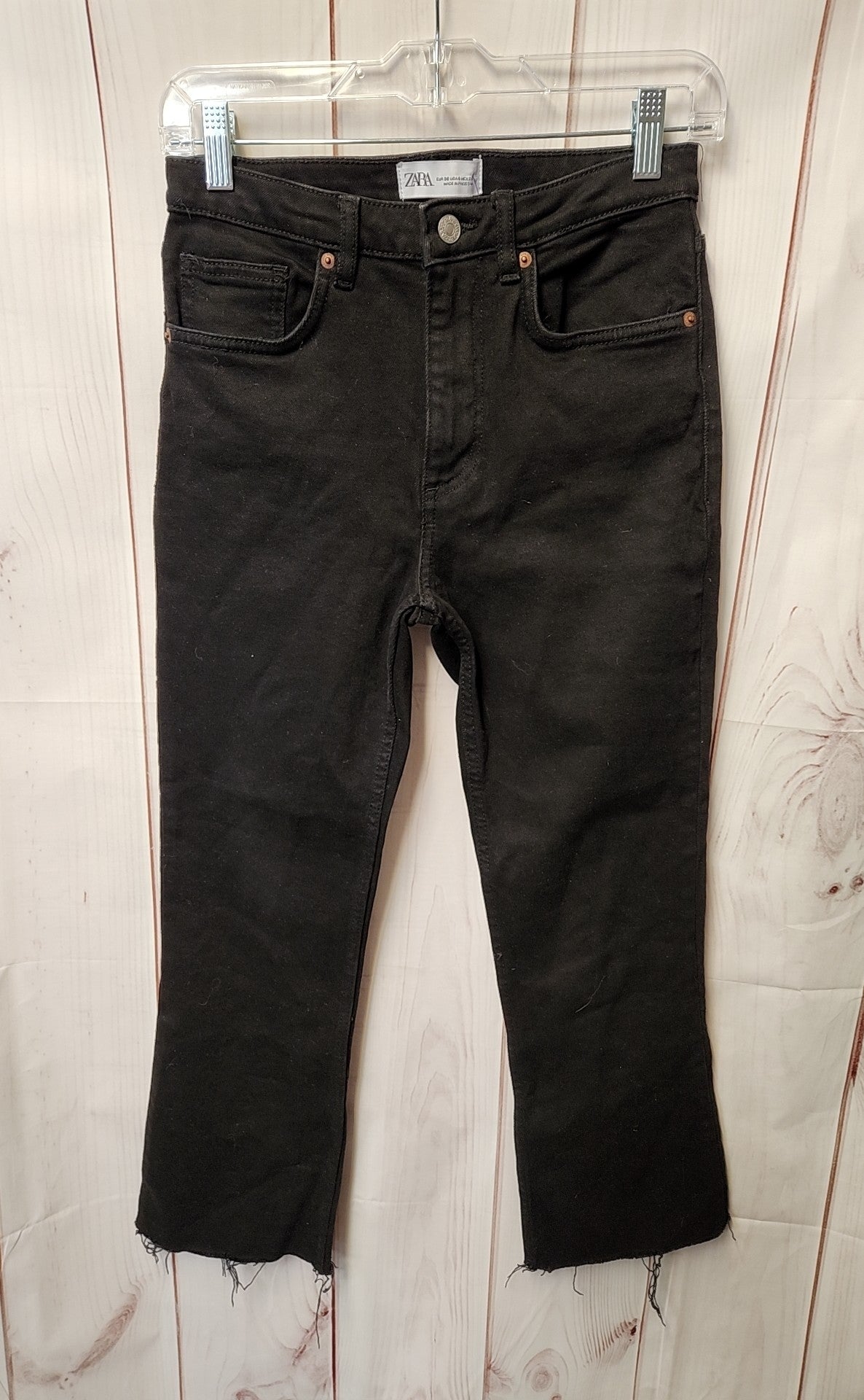 Zara Women's Size 27 (3-4) Black Jeans