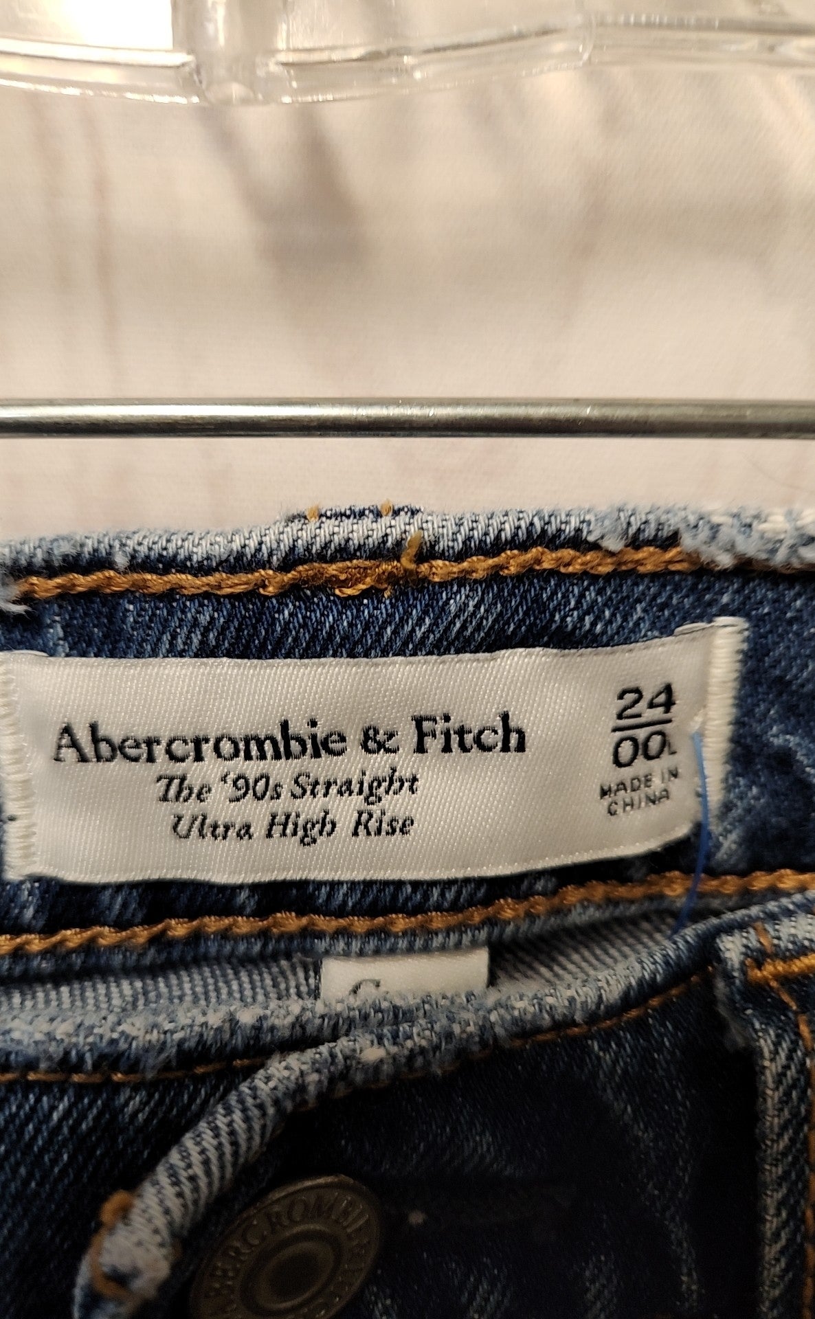 Abercrombie & Fitch Women's Size 24 (00) Blue Jeans The '90s Straight