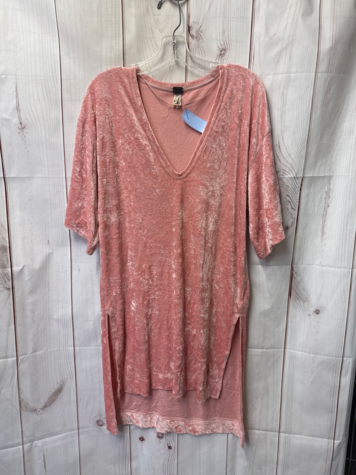 We the Free Women's Size XS Passion Flower Crushed Velvet Short Sleeve Tunic Top