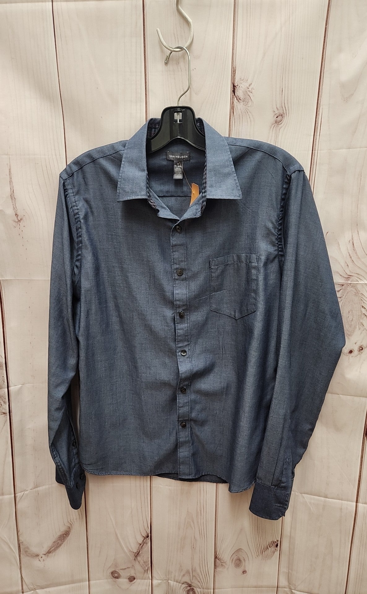 Van Heusen Men's Size M Blue Shirt