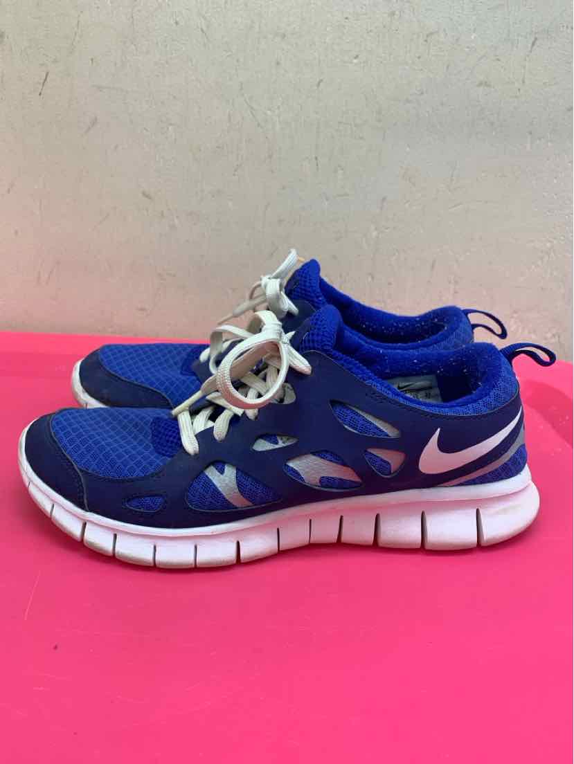 Nike Boy's Size 7Y Blue Sneakers