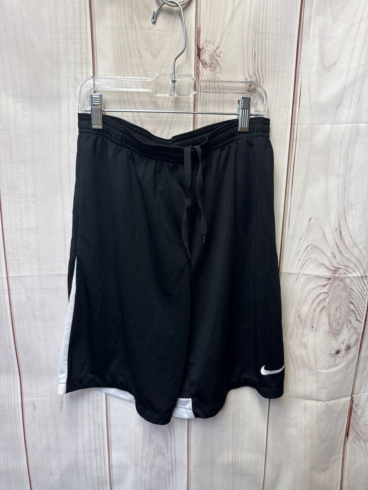 Nike Girl's Size 18/20 Black Shorts