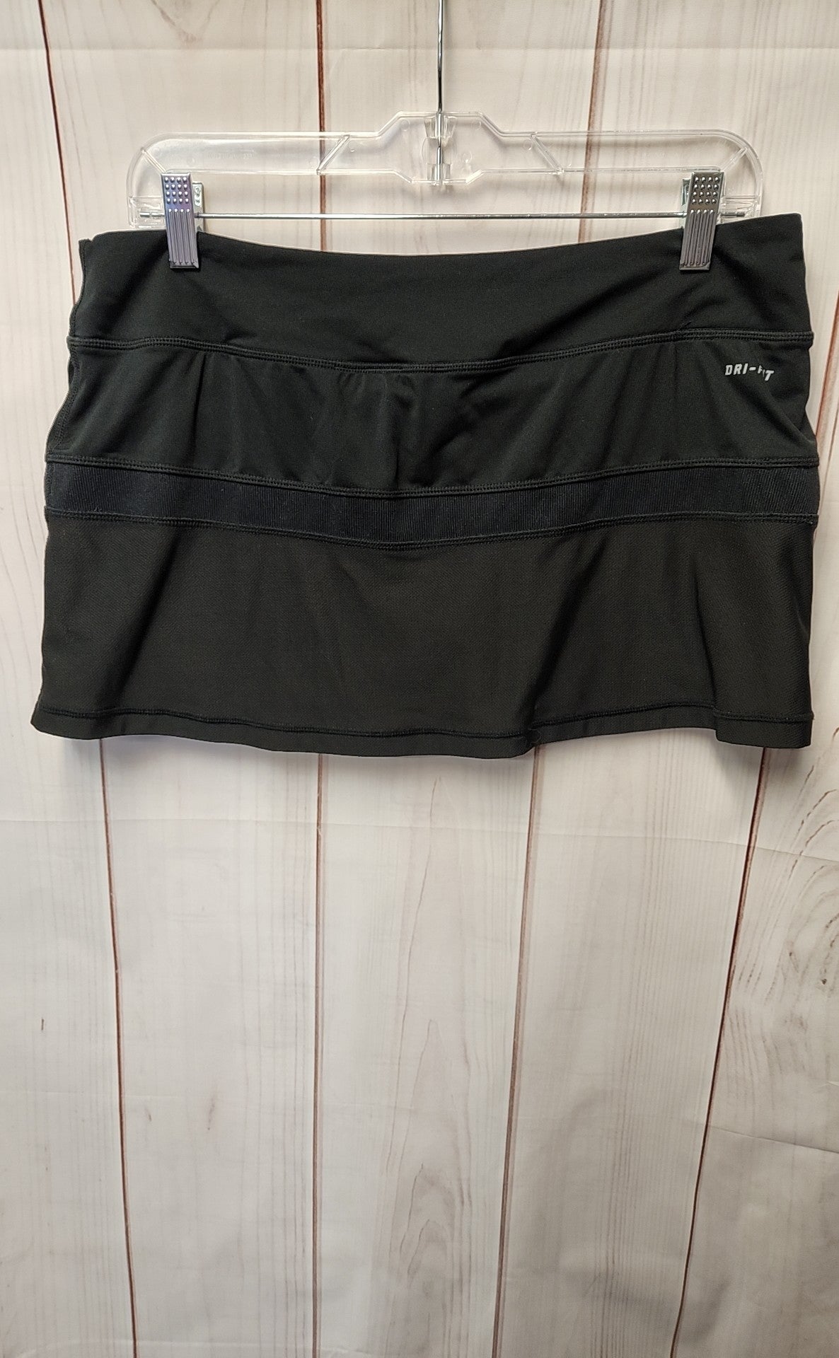 Nike Women's Size L Black Skorts