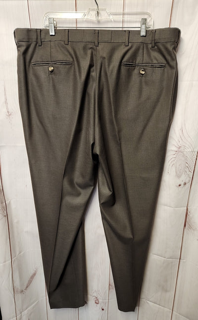 Croft & Barrow Men's Size 42x32 Brown Pants