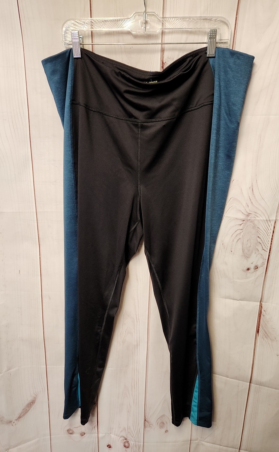 Tek Gear Women's Size 3X Black & Teal Leggings