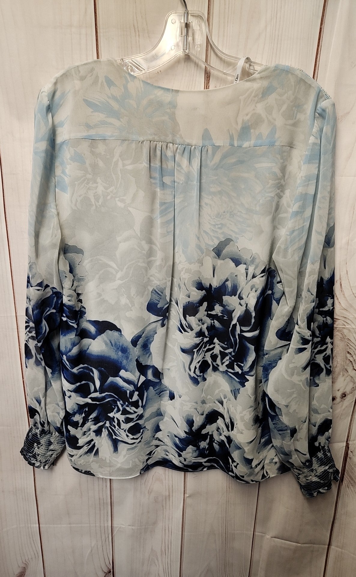 Calvin Klein Women's Size M Blue Floral Long Sleeve Top