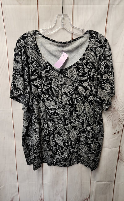 Croft & Barrow Women's Size 2X Black Floral Short Sleeve Top