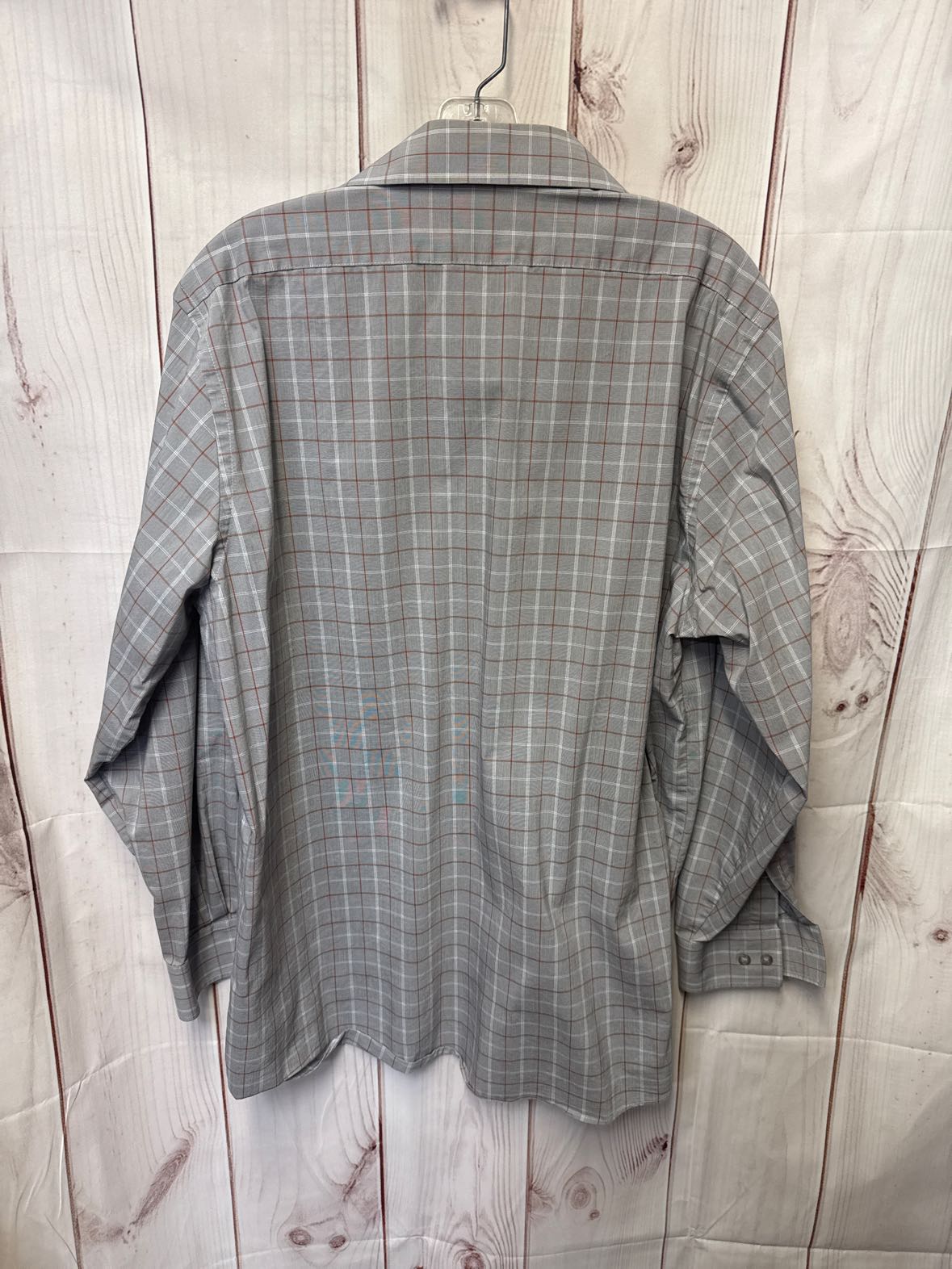 Van Heusen Men's Size M Gray Shirt