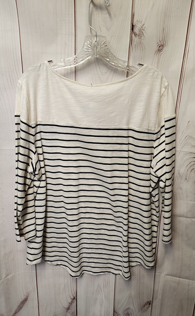 Chico's Women's Size 3 = US XL White 3/4 Sleeve Top