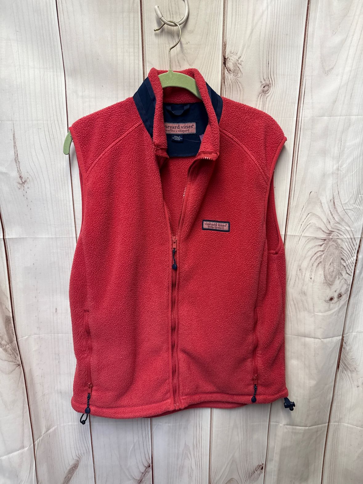 Vineyard Vines Men's Size M Red Vest