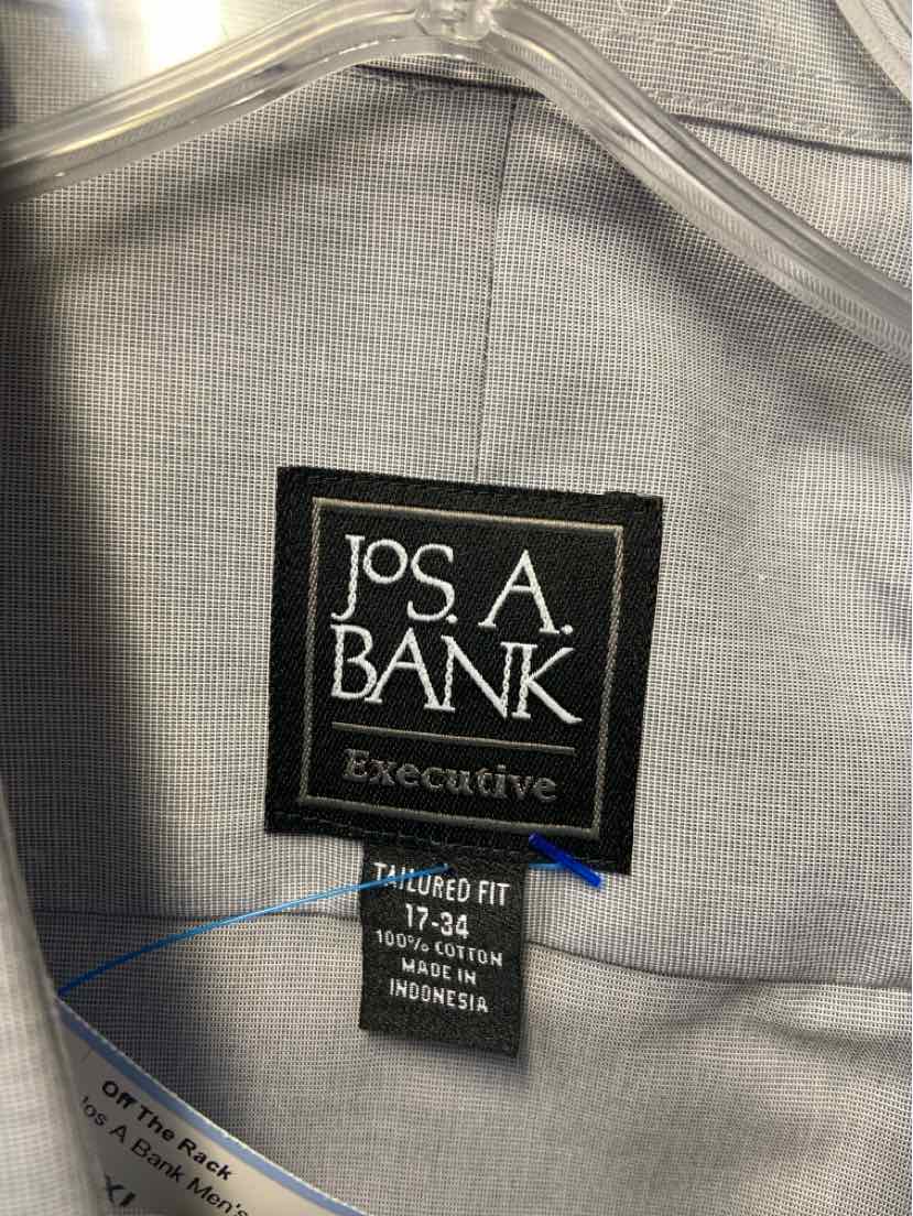 Jos A Bank Men's Size XL Gray Shirt