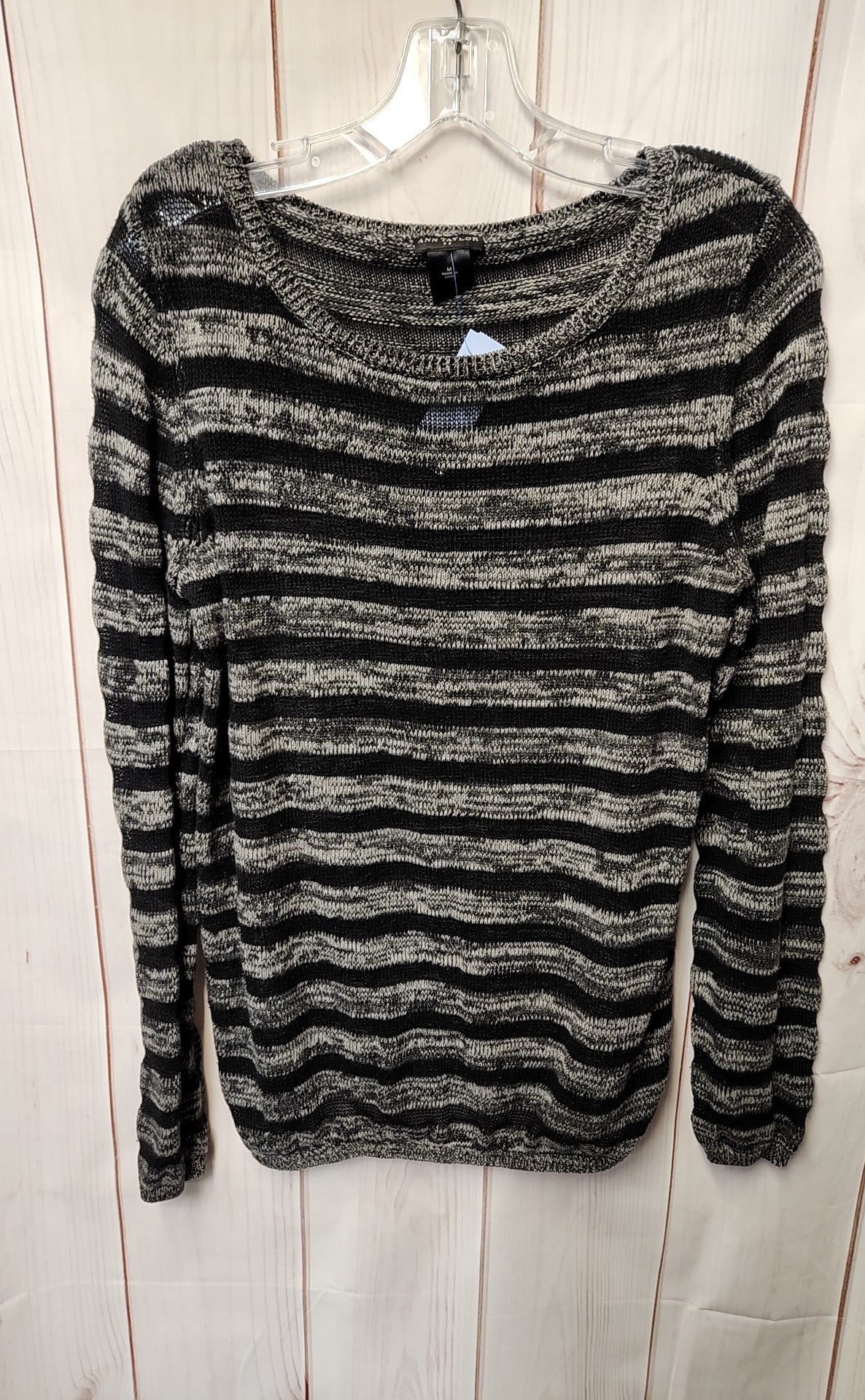 Ann Taylor Women's Size M Gray & Black Sweater