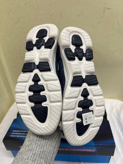 NIB Skechers Women's Size 9-1/2 Blue Flats