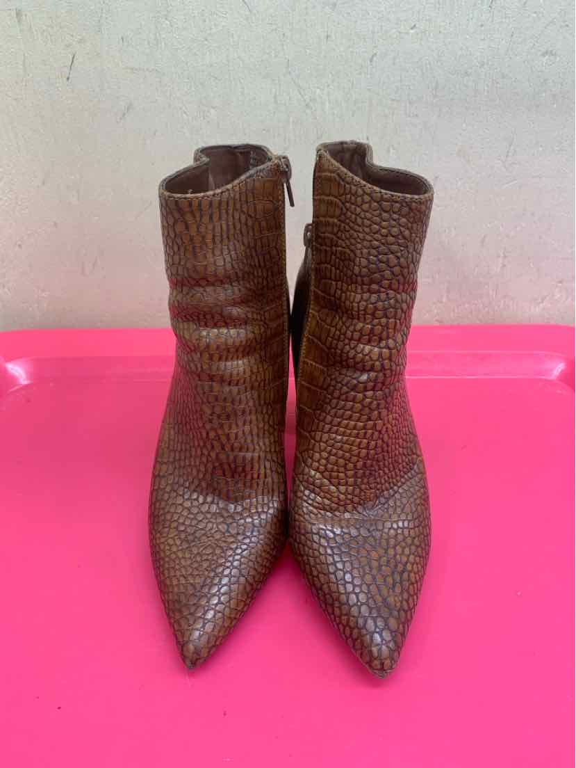 Rouge Women's Size 7-1/2 Brown Boots