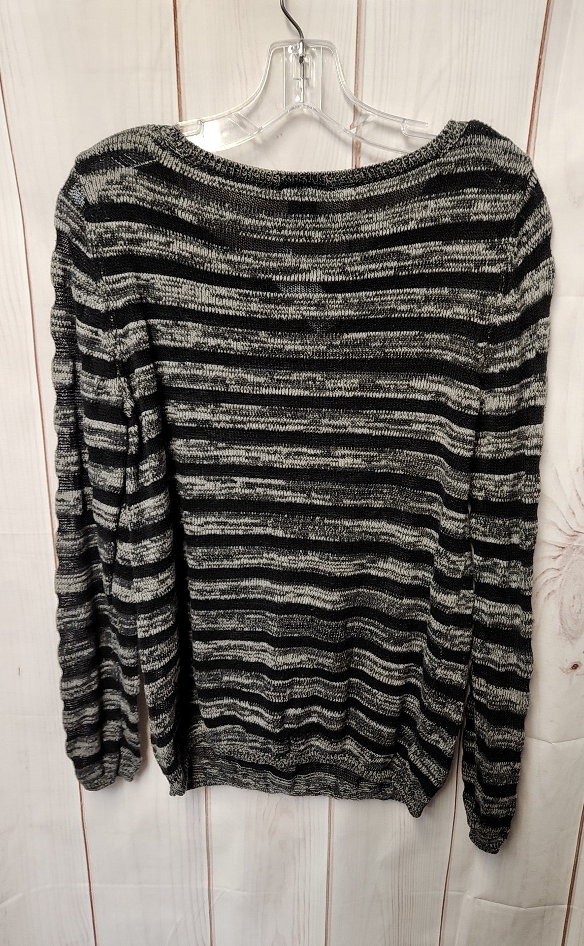 Ann Taylor Women's Size M Gray & Black Sweater