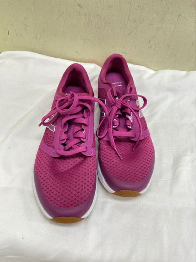 New Balance Women's Size 8 Pink Sneakers