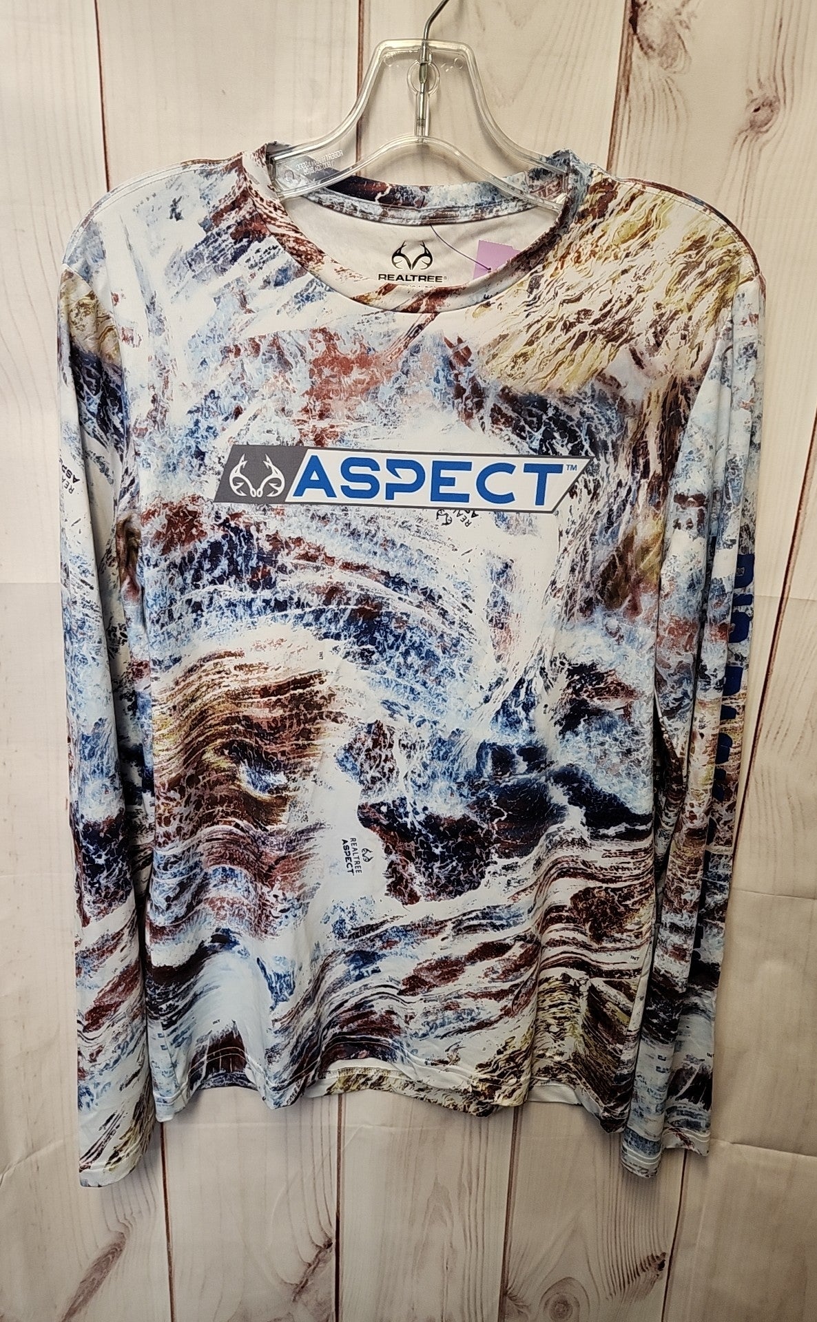 NWT Realtree Men's Size S Blue Shirt