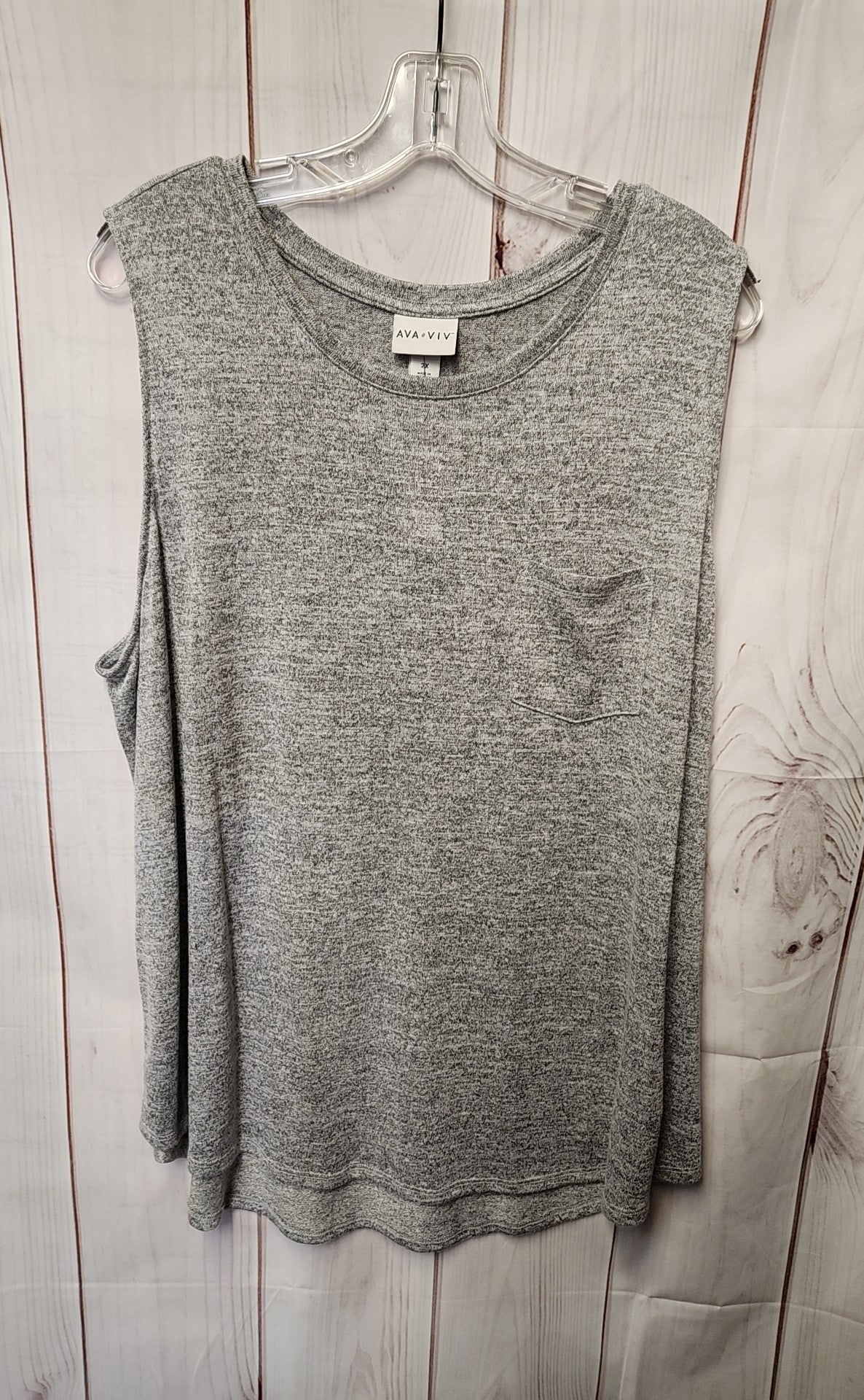 Ava & Viv Women's Size 2X Gray Sleeveless Top