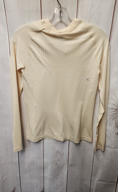 NWT Nike Women's Size S Cream Long Sleeve Top