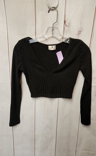 Morning Mist Women's Size 6 Black Knit Long Sleeve Top