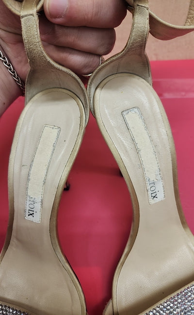 Christian Lacroix Women's Size 39 = 8-1/2 Beige Sandals