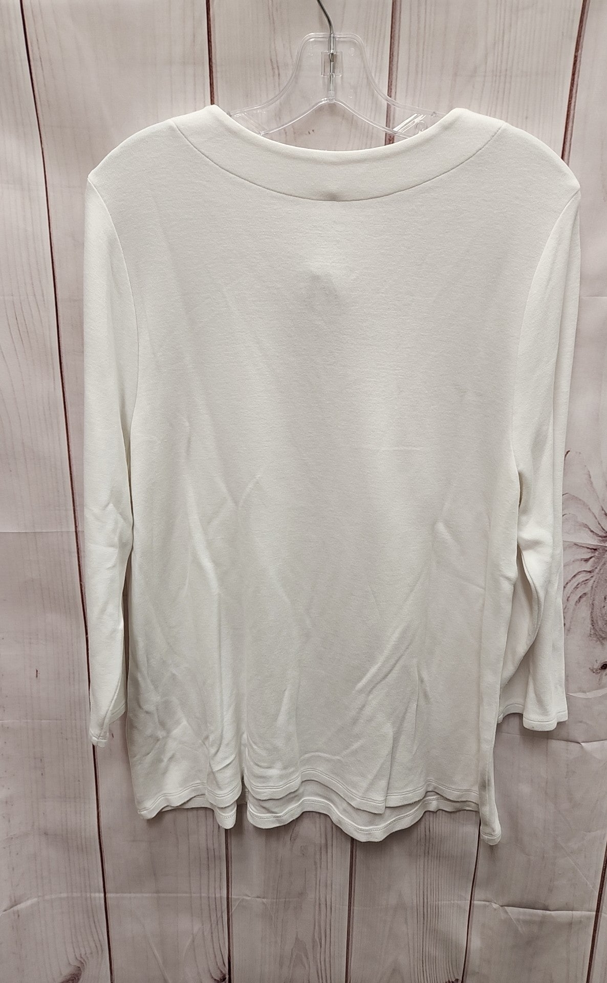 Chico's Women's Size 3 = US XL White 3/4 Sleeve Top