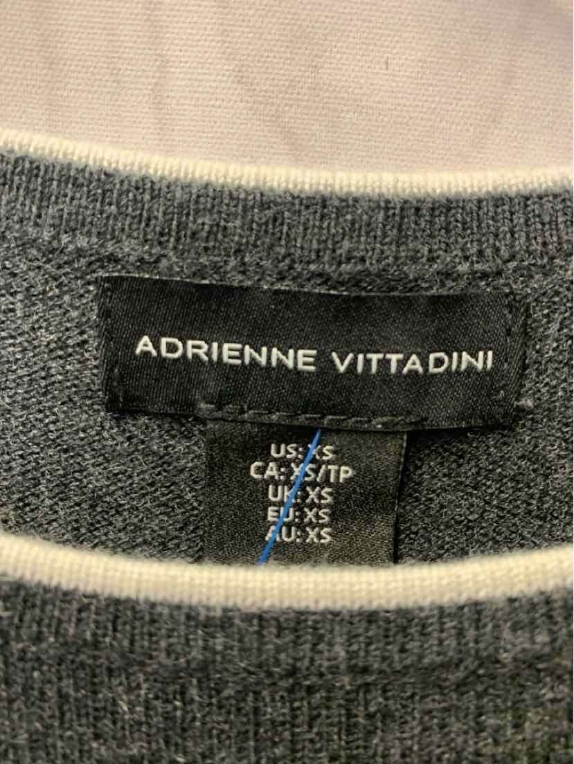 Adrienne Vittadini Women's Size XS Gray Knit Dress