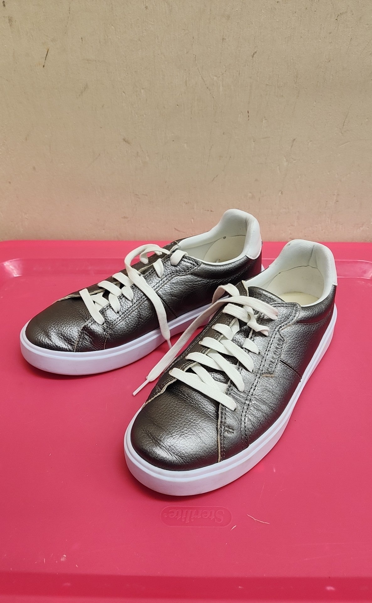 Cole Haan Women's Size 8-1/2 Silver Sneakers