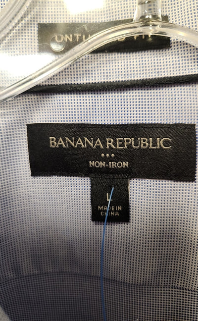 Banana Republic Men's Size L Blue Shirt