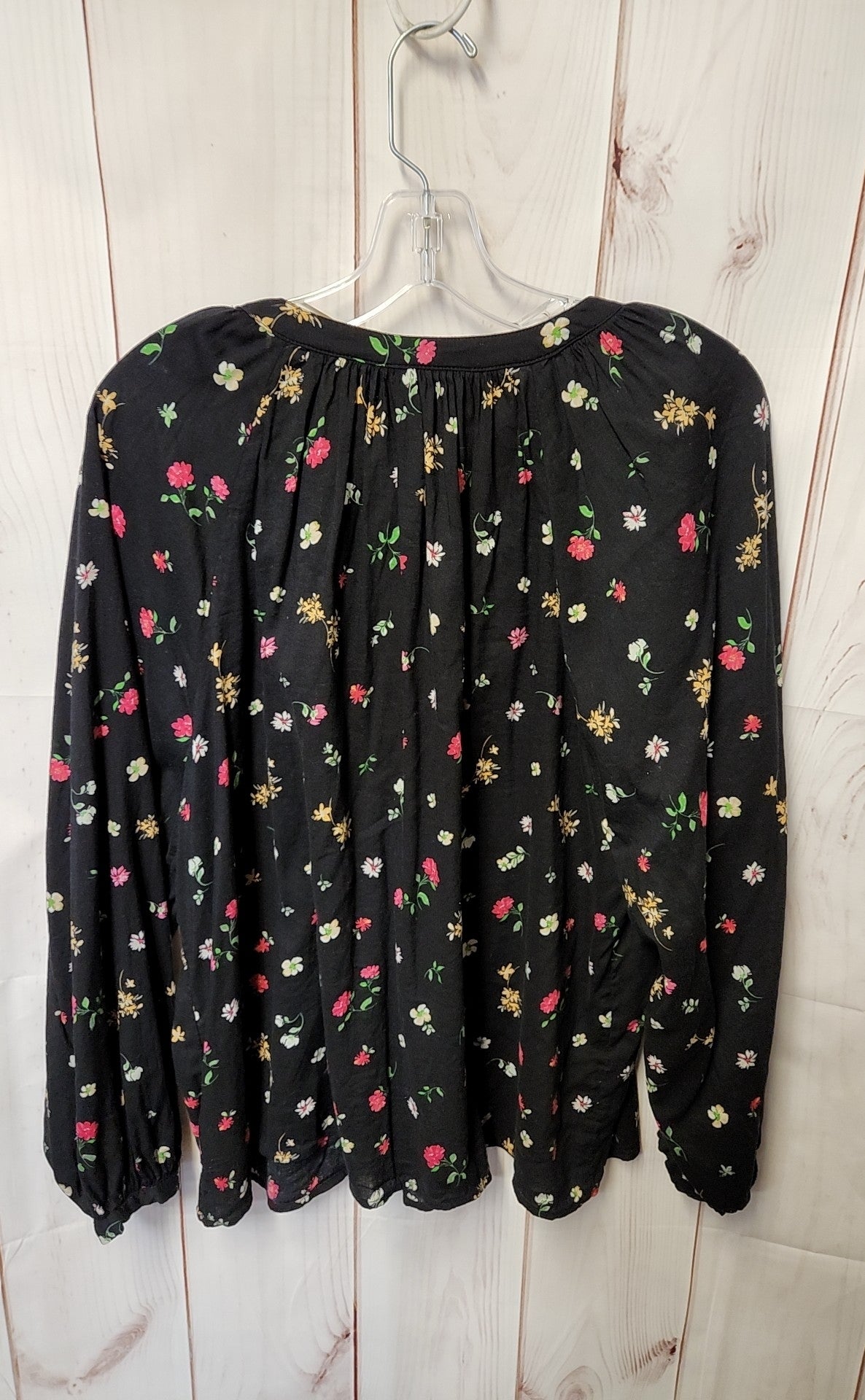 Old Navy Women's Size L Black Floral Long Sleeve Top