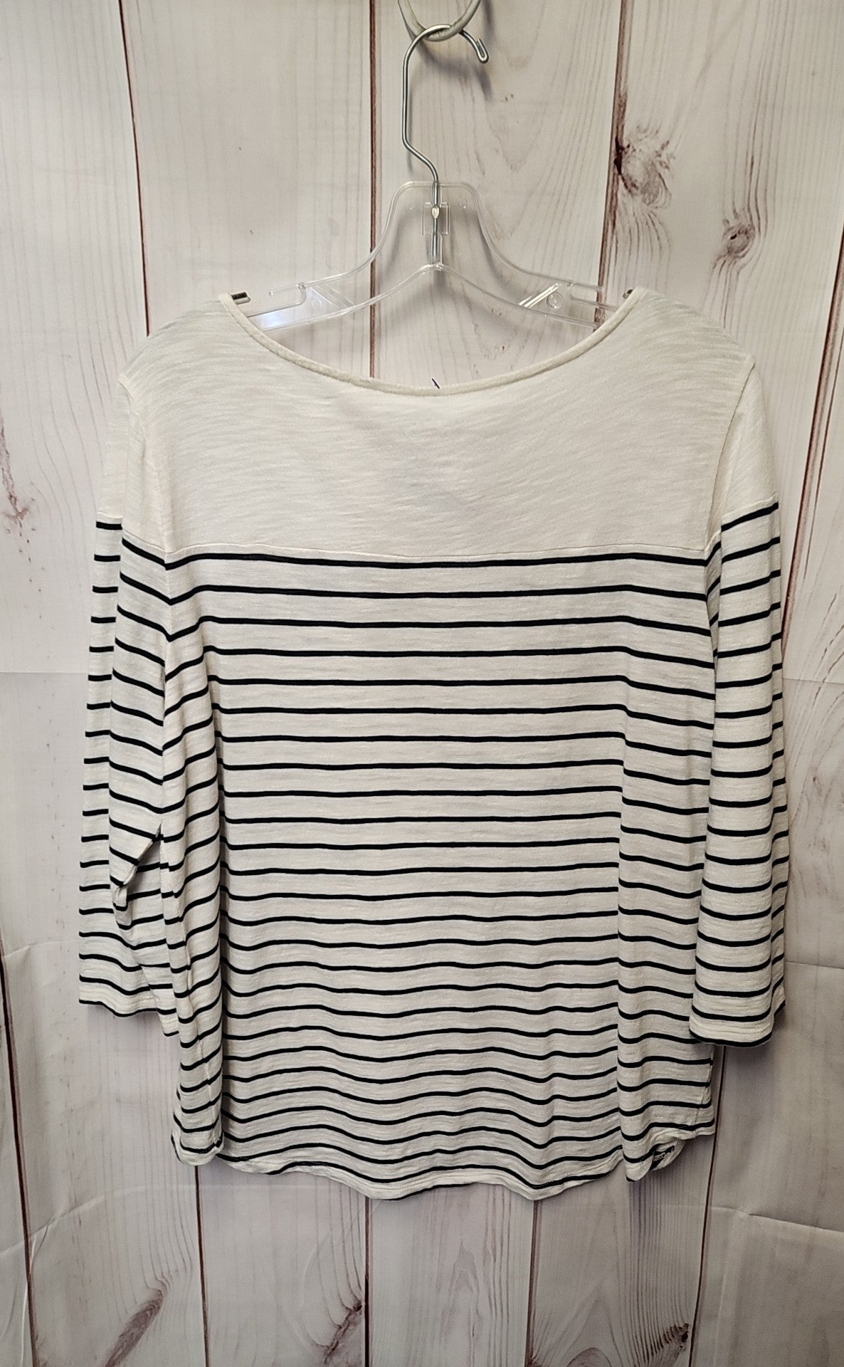 Chico's Women's Size 3 = US XL White 3/4 Sleeve Top