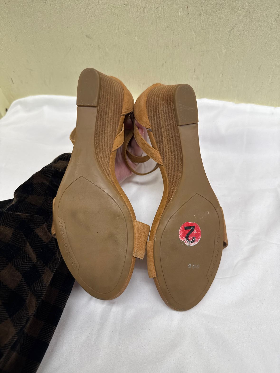 Franco Sarto Women's Size 9 Tan Sandals