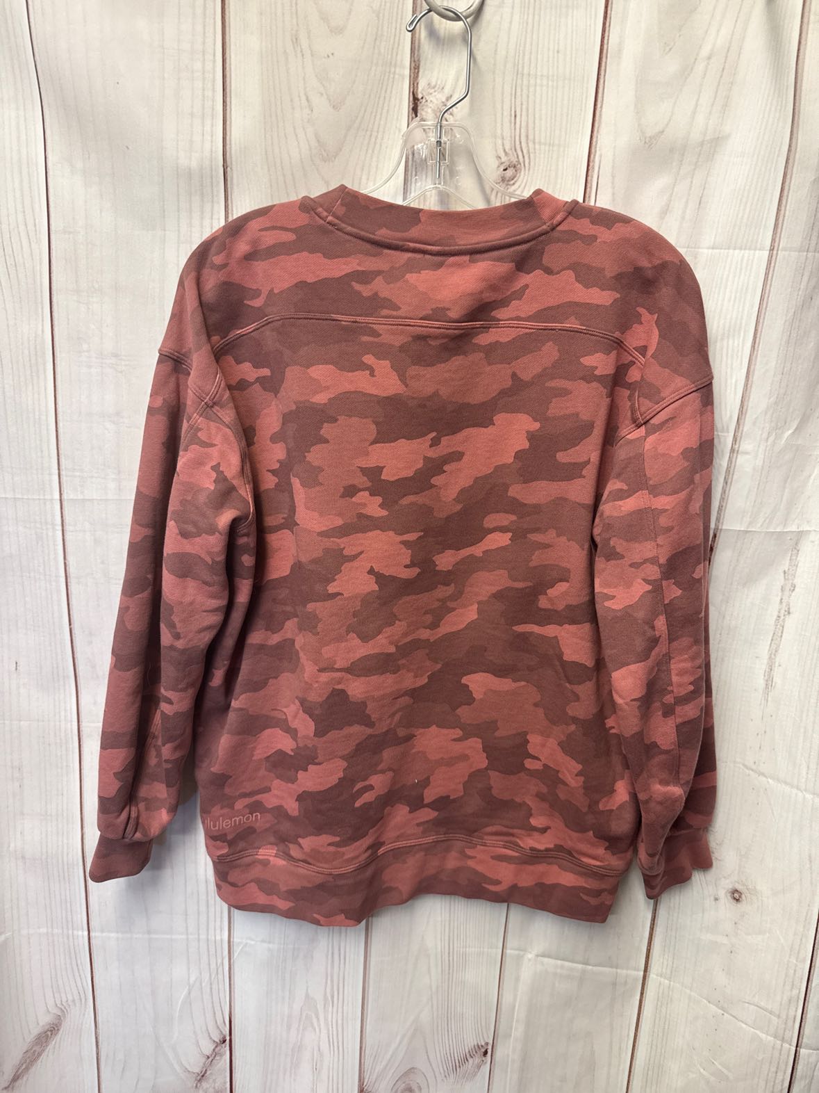 Lululemon Women's Size M Pink Camo Sweatshirt