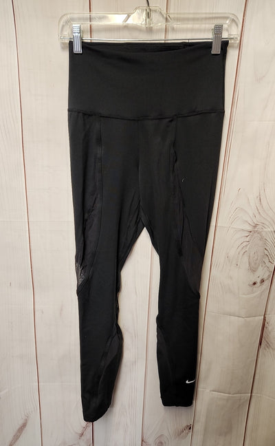 Nike Women's Size S Black Leggings