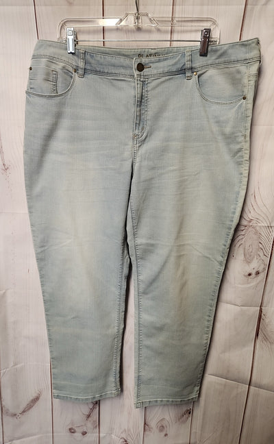 Platinum Chico's Women's Size 3=16 Ultimate Fit Light Blue Jeans