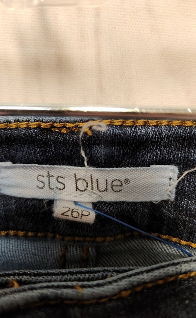 STS Blue Women's Size 26 (1-2) Petite Blue Jeans