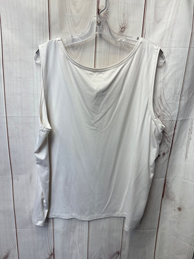 212 Women's Size 2X White Sleeveless Top